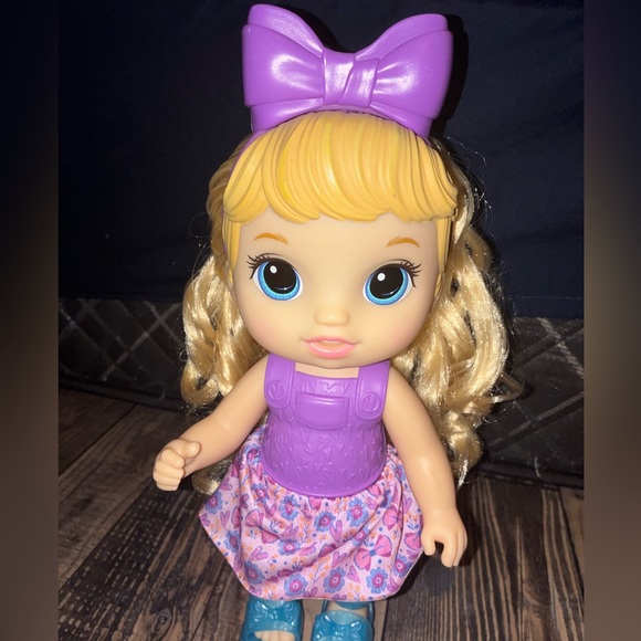 Hasbro Baby Alive Sudsy Styling Blonde Doll. - Picture 1 of 9